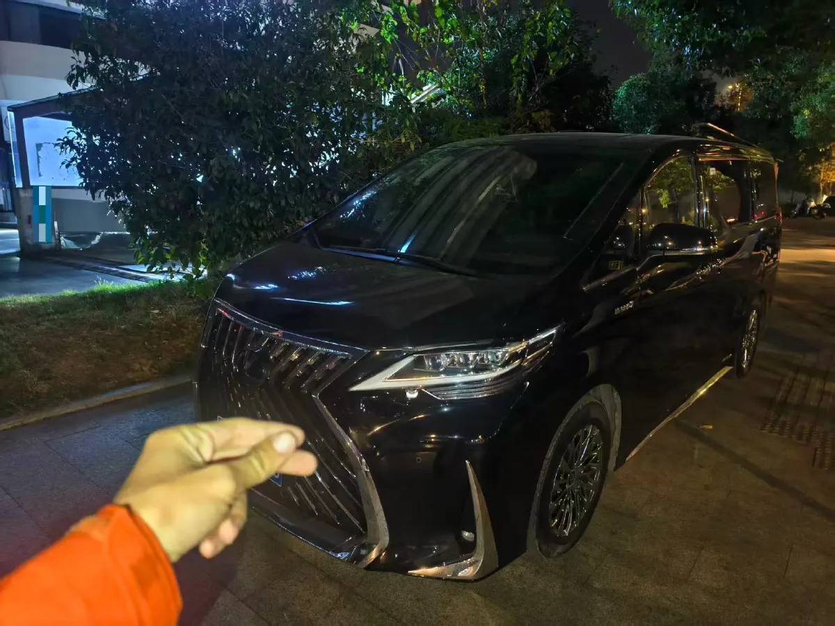 2019 Toyota Alphard 2.5L 117HP L4 E-CVT Hybrid,autocango,china used car exporter,china ev exporter,chinese used car exporter,chinese used ev exporter