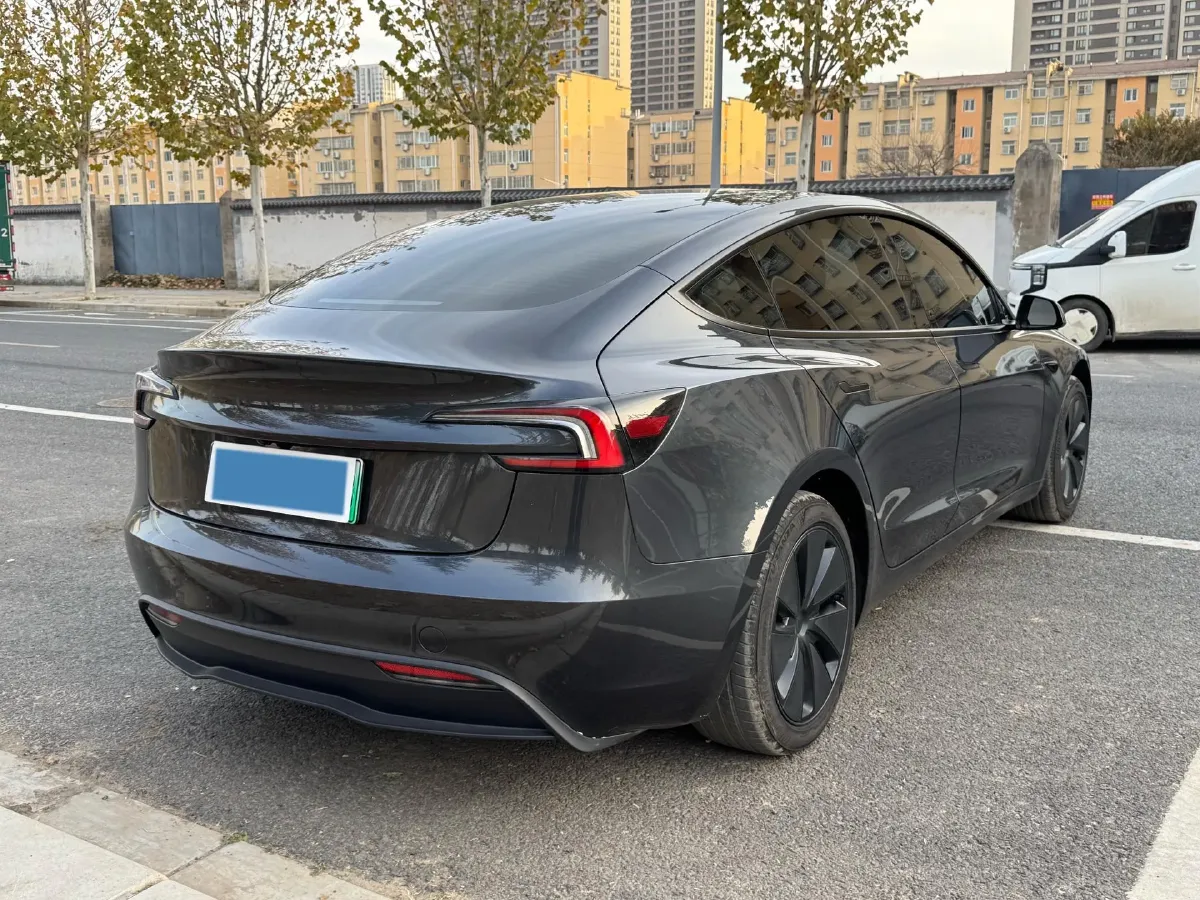 2025 Tesla Model 3 BEV 62.5KWH,autocango,china used car exporter,china ev exporter,chinese used car exporter,chinese used ev exporter