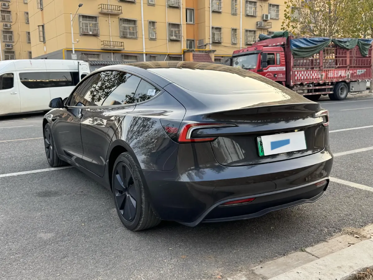 2025 Tesla Model 3 BEV 62.5KWH,autocango,china used car exporter,china ev exporter,chinese used car exporter,chinese used ev exporter