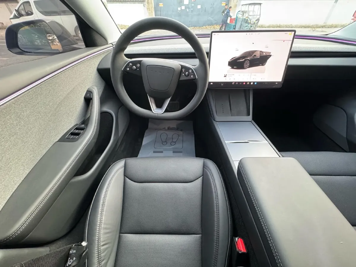 2025 Tesla Model 3 BEV 62.5KWH,autocango,china used car exporter,china ev exporter,chinese used car exporter,chinese used ev exporter