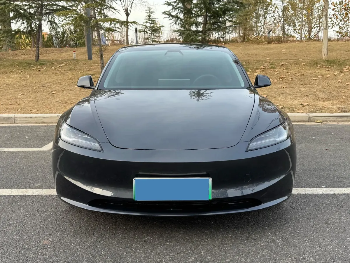 2025 Tesla Model 3 BEV 62.5KWH,autocango,china used car exporter,china ev exporter,chinese used car exporter,chinese used ev exporter