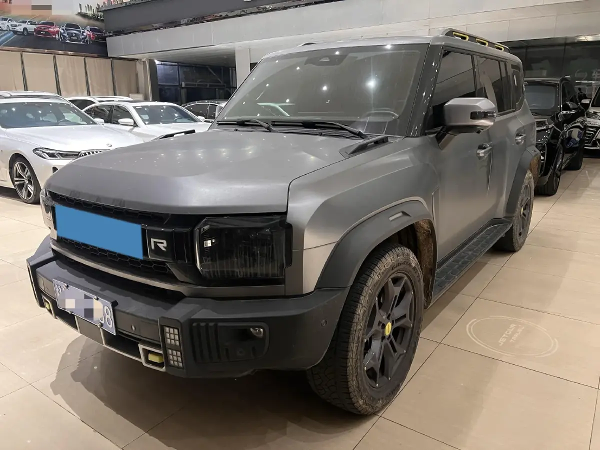 2023 Jetour Traveller 2.0T 254HP L4 7DCT