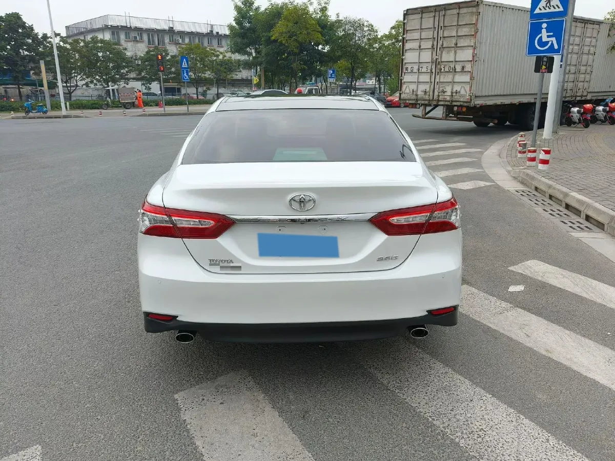 2018 Toyota Camry 2.5L 209HP L4 8AT,autocango,china used car exporter,china ev exporter,chinese used car exporter,chinese used ev exporter