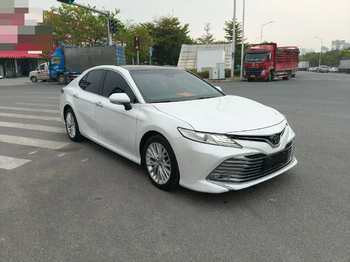 2018 Toyota Camry 2.5L 209HP L4 8AT,autocango,china used car exporter,china ev exporter,chinese used car exporter,chinese used ev exporter