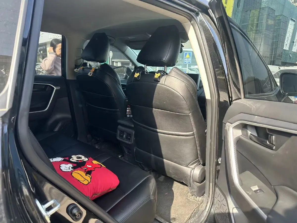 2023 Toyota Wildlander 2.0L 171HP L4 CVT,autocango,china used car exporter,china ev exporter,chinese used car exporter,chinese used ev exporter