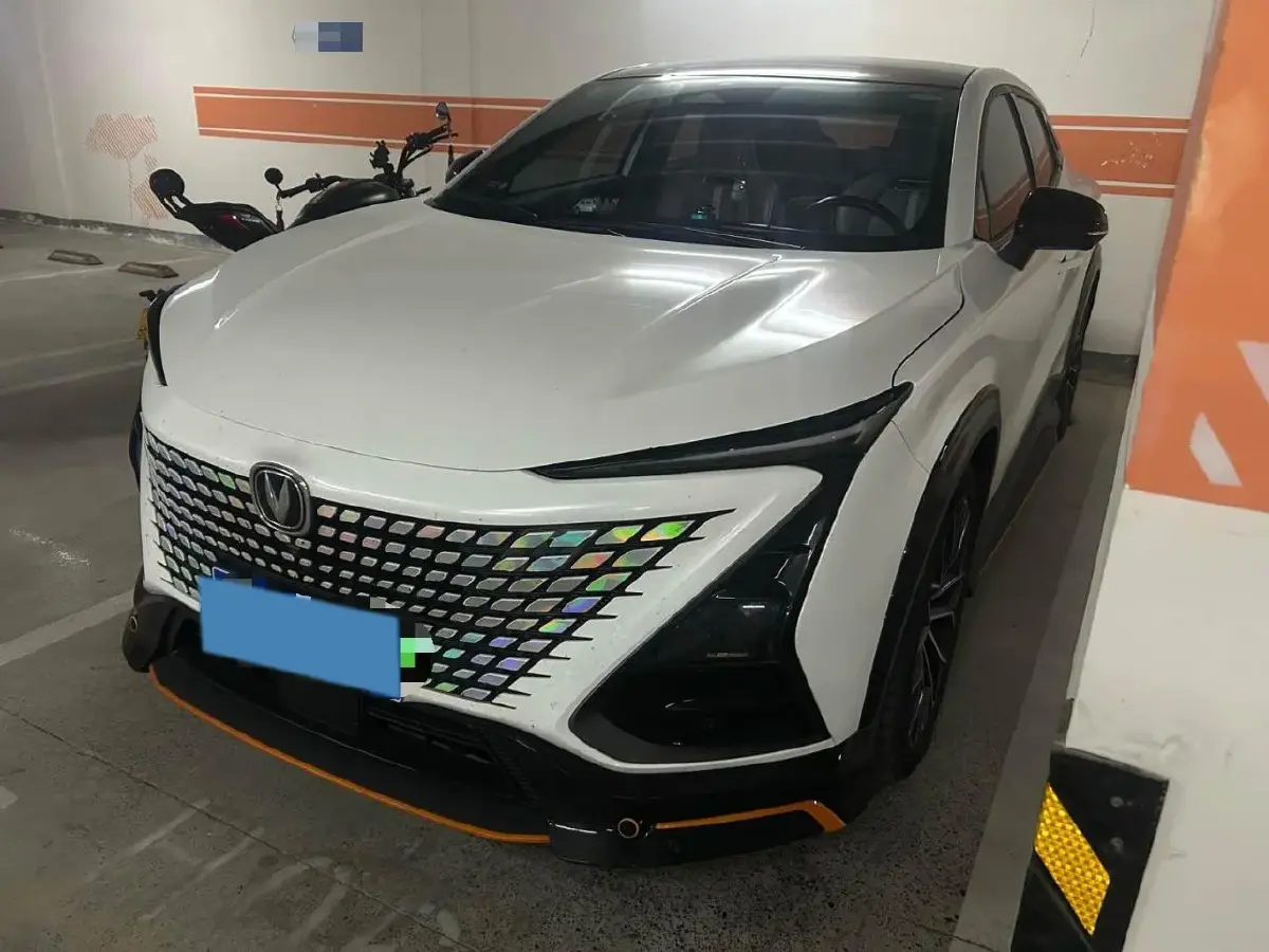 2022 ChangAn UNI-T 1.5T 188HP L4 7DCT