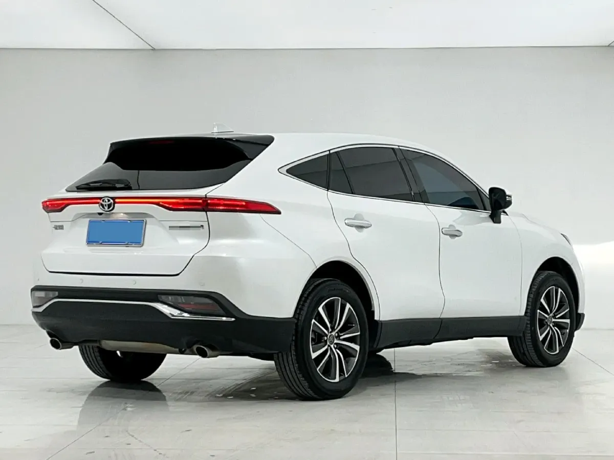 2022 Toyota Harrier 2.0L 171HP L4 CVT,autocango,china used car exporter,china ev exporter,chinese used car exporter,chinese used ev exporter
