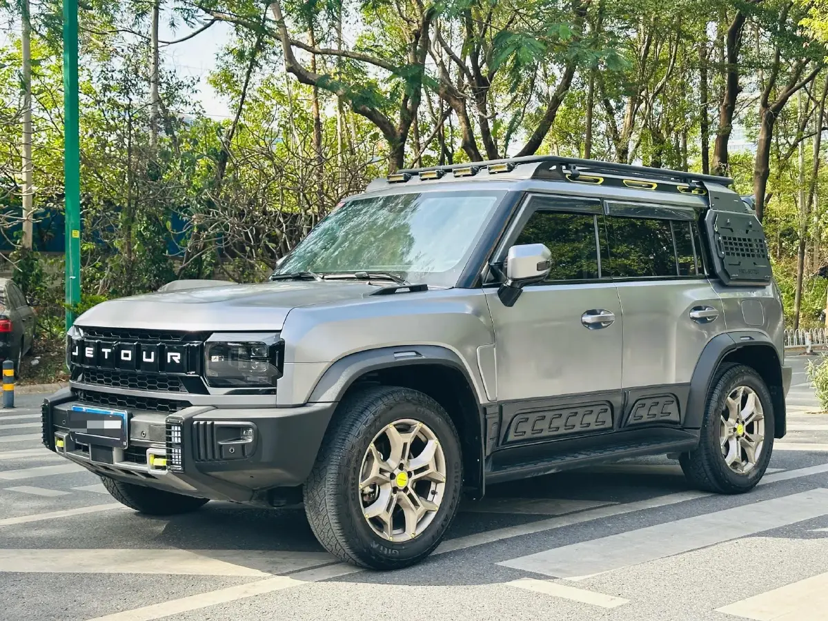 2023 Jetour Traveller 2.0T 254HP L4 8AT