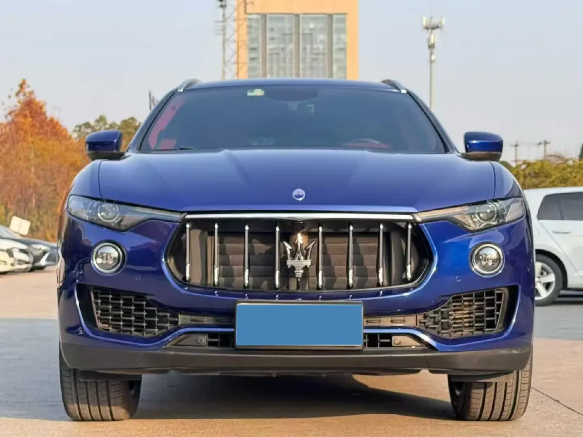 2019 Maserati Levante 3.0T 350HP V6 8AT,autocango,china used car exporter,china ev exporter,chinese used car exporter,chinese used ev exporter