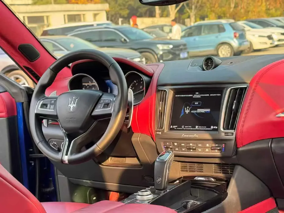 2019 Maserati Levante 3.0T 350HP V6 8AT,autocango,china used car exporter,china ev exporter,chinese used car exporter,chinese used ev exporter