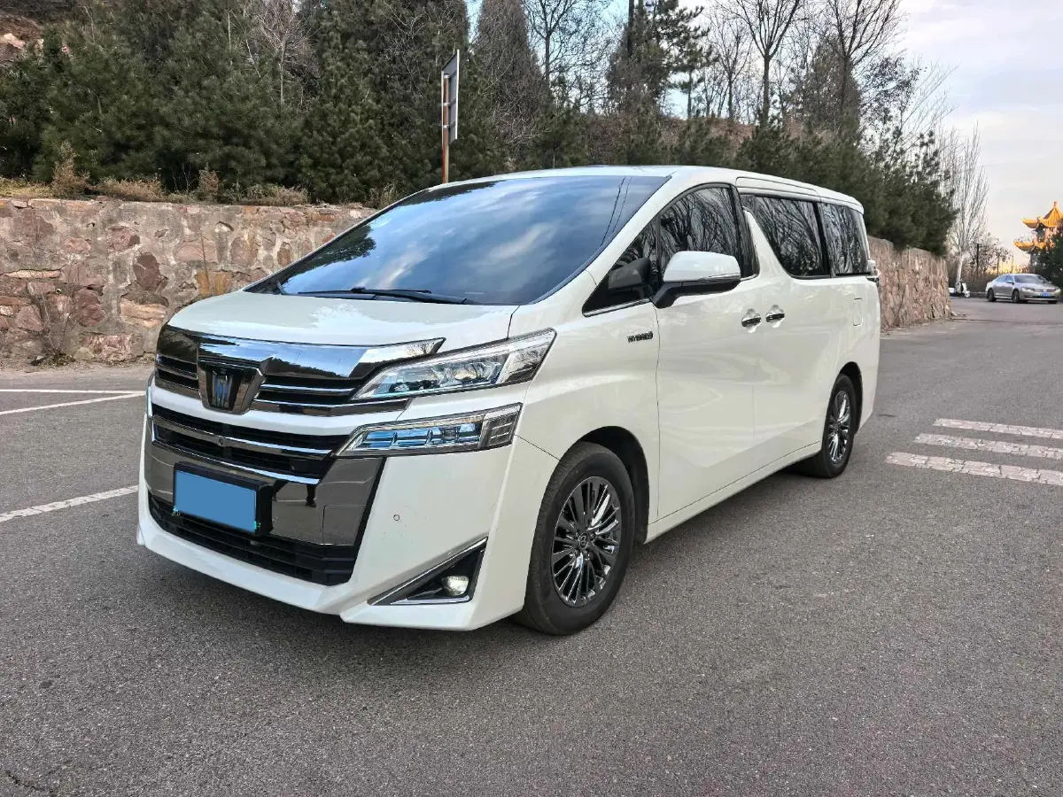 2021 Toyota Vellfire 2.5L 117HP L4 E-CVT Hybrid