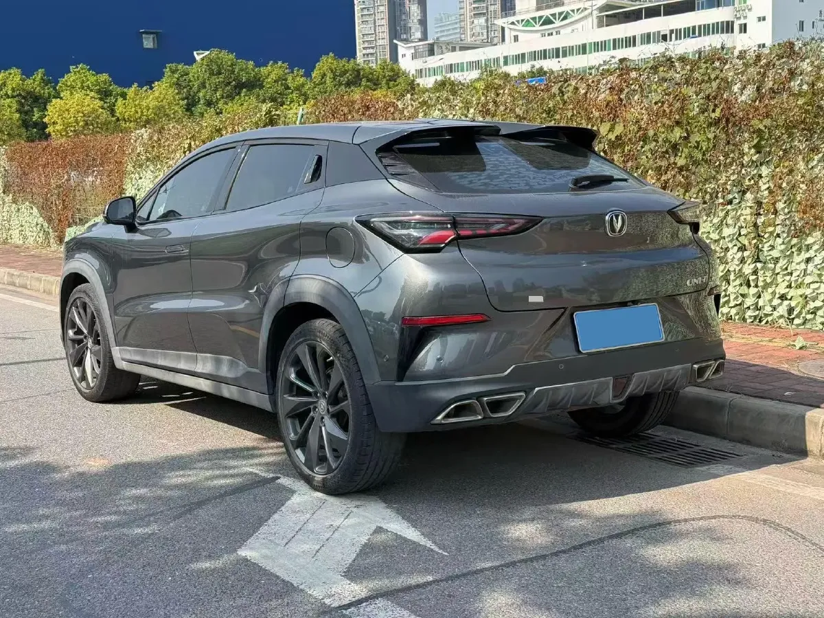 2020 ChangAn UNI-T 1.5T 180HP L4 7DCT,autocango,china used car exporter,china ev exporter,chinese used car exporter,chinese used ev exporter