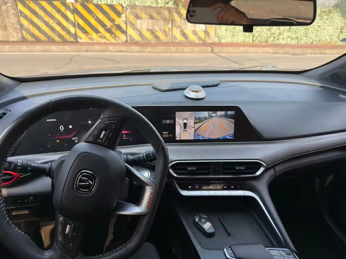 2020 ChangAn UNI-T 1.5T 180HP L4 7DCT,autocango,china used car exporter,china ev exporter,chinese used car exporter,chinese used ev exporter