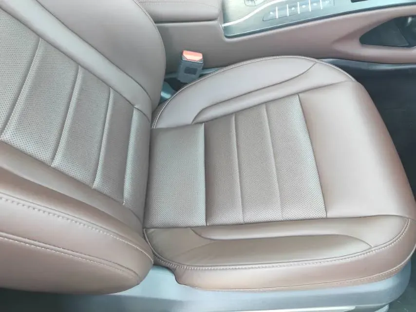 2020 WEY VV7 2.0T 227HP L4 7DCT,autocango,china used car exporter,china ev exporter,chinese used car exporter,chinese used ev exporter