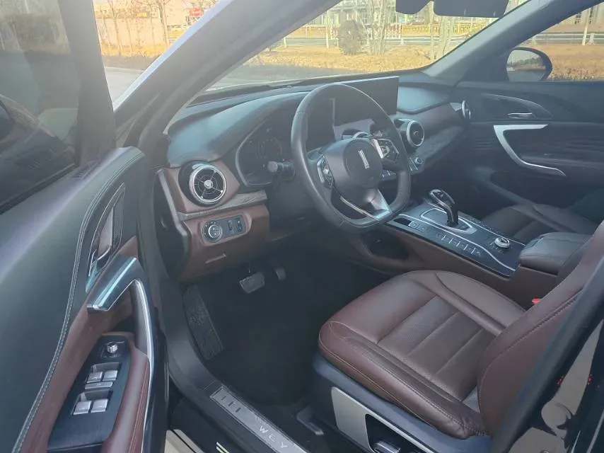 2020 WEY VV7 2.0T 227HP L4 7DCT,autocango,china used car exporter,china ev exporter,chinese used car exporter,chinese used ev exporter