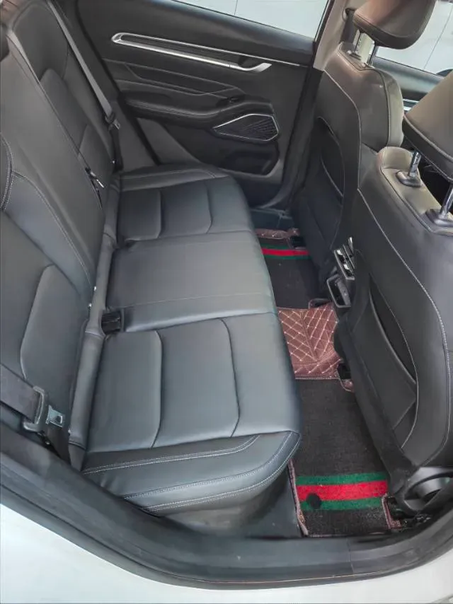 2022 Geely Emgrand 1.5L 114HP L4 CVT,autocango,china used car exporter,china ev exporter,chinese used car exporter,chinese used ev exporter