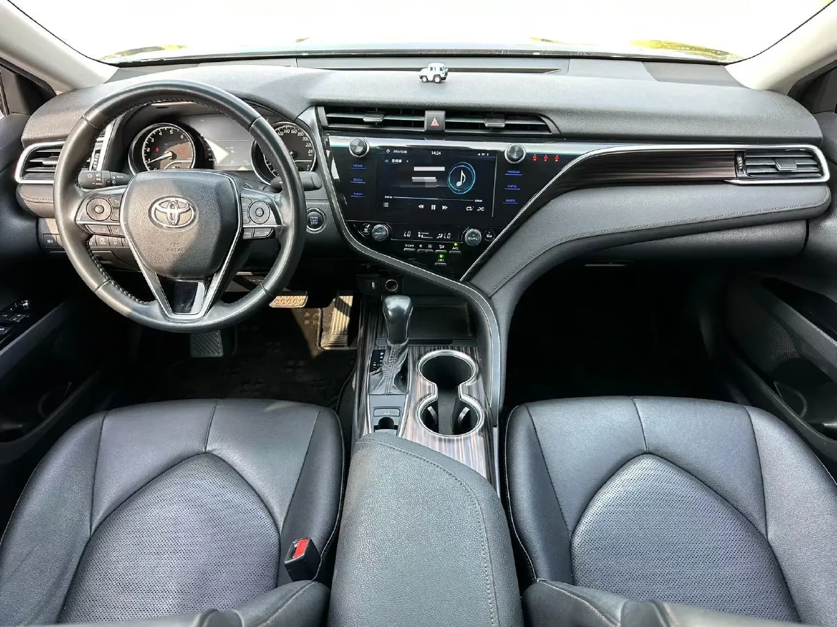 2021 Toyota Camry 2.0L 178HP L4 CVT,autocango,china used car exporter,china ev exporter,chinese used car exporter,chinese used ev exporter