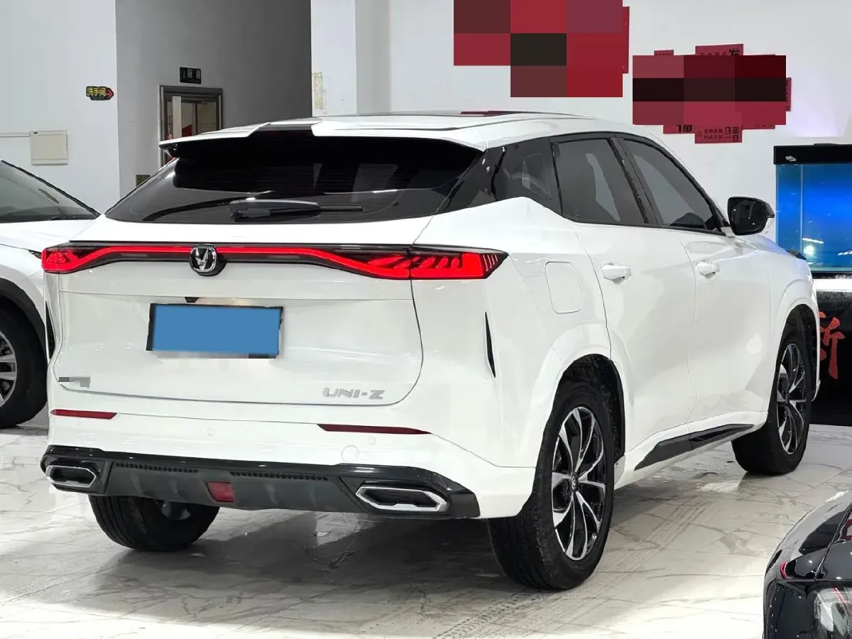 2024 ChangAn UNI-Z 1.5L 98HP L4 E-CVT PHEV 18.4KWH,autocango,china used car exporter,china ev exporter,chinese used car exporter,chinese used ev exporter