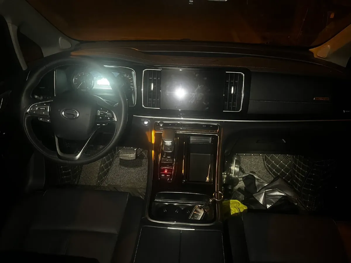 2023 GAC Trumpchi M8 2.0T 252HP L4 8AT,autocango,china used car exporter,china ev exporter,chinese used car exporter,chinese used ev exporter