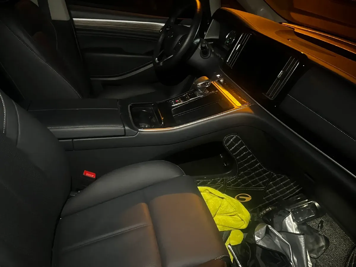 2023 GAC Trumpchi M8 2.0T 252HP L4 8AT,autocango,china used car exporter,china ev exporter,chinese used car exporter,chinese used ev exporter