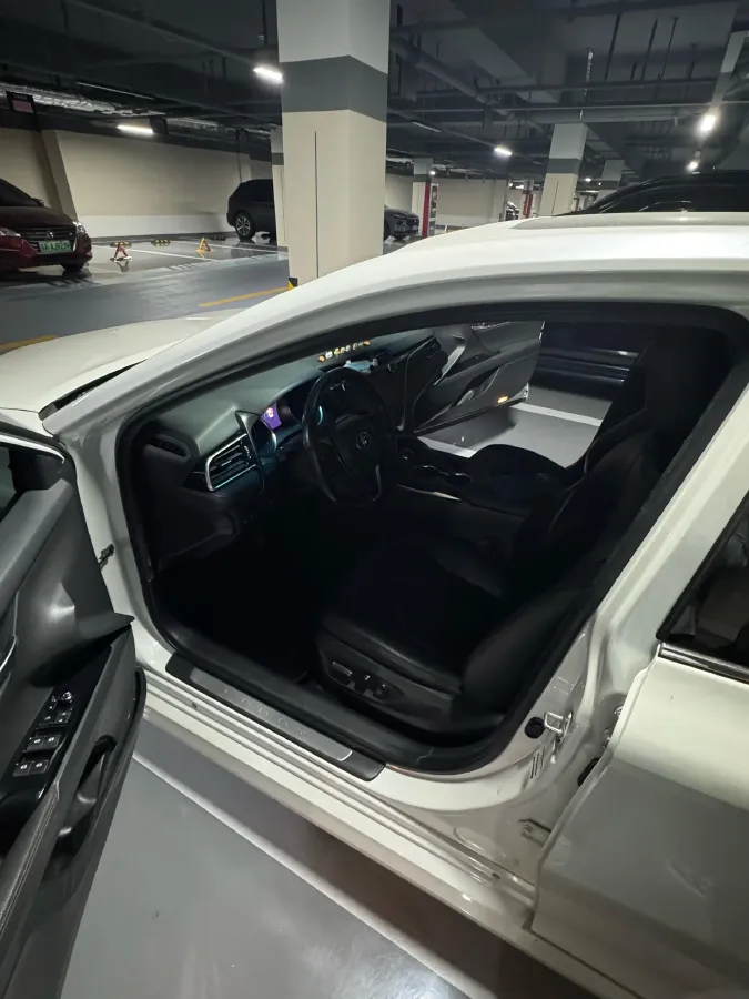 2019 Toyota Camry 2.0L 178HP L4 CVT,autocango,china used car exporter,china ev exporter,chinese used car exporter,chinese used ev exporter