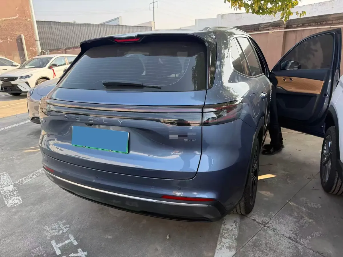 2025 BYD Sea Lion 05 DM-i 1.5L 101HP L4 E-CVT PHEV 18.3KWH,autocango,china used car exporter,china ev exporter,chinese used car exporter,chinese used ev exporter