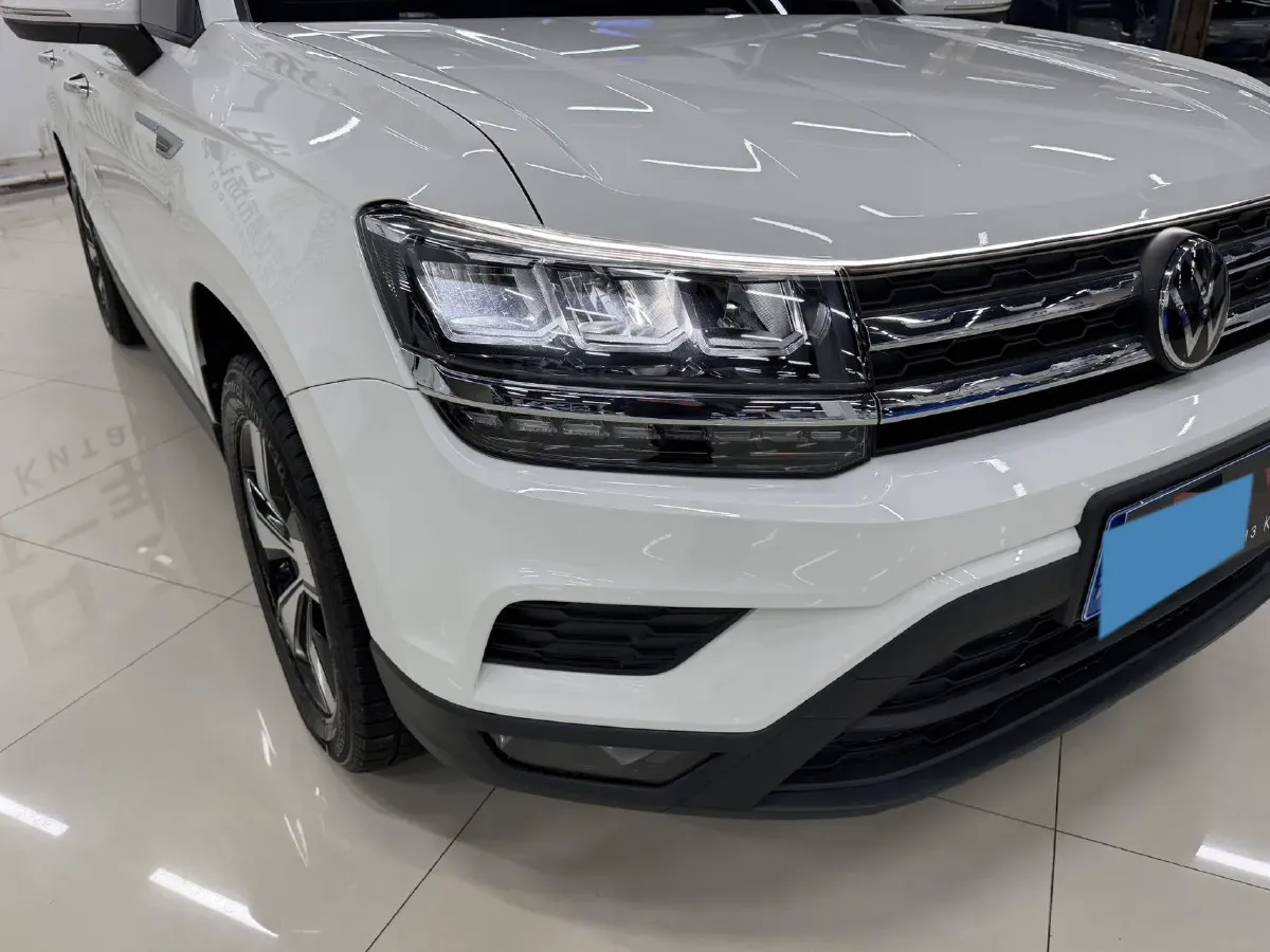 2022 Ford Transit 2.0T 202HP L4 6AT,autocango,china used car exporter,china ev exporter,chinese used car exporter,chinese used ev exporter