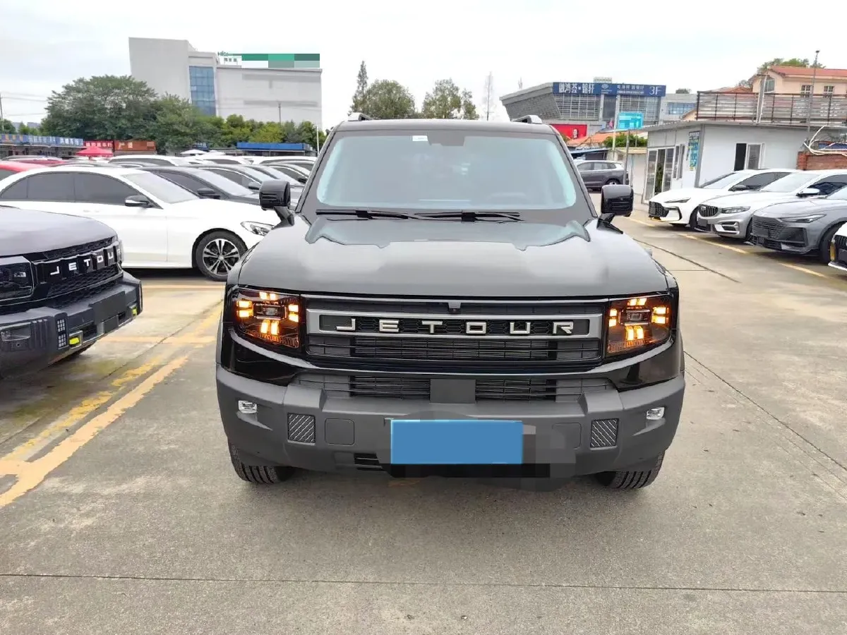2025 Jetour Traveller 1.5T 184HP L4 7DCT,autocango,china used car exporter,china ev exporter,chinese used car exporter,chinese used ev exporter