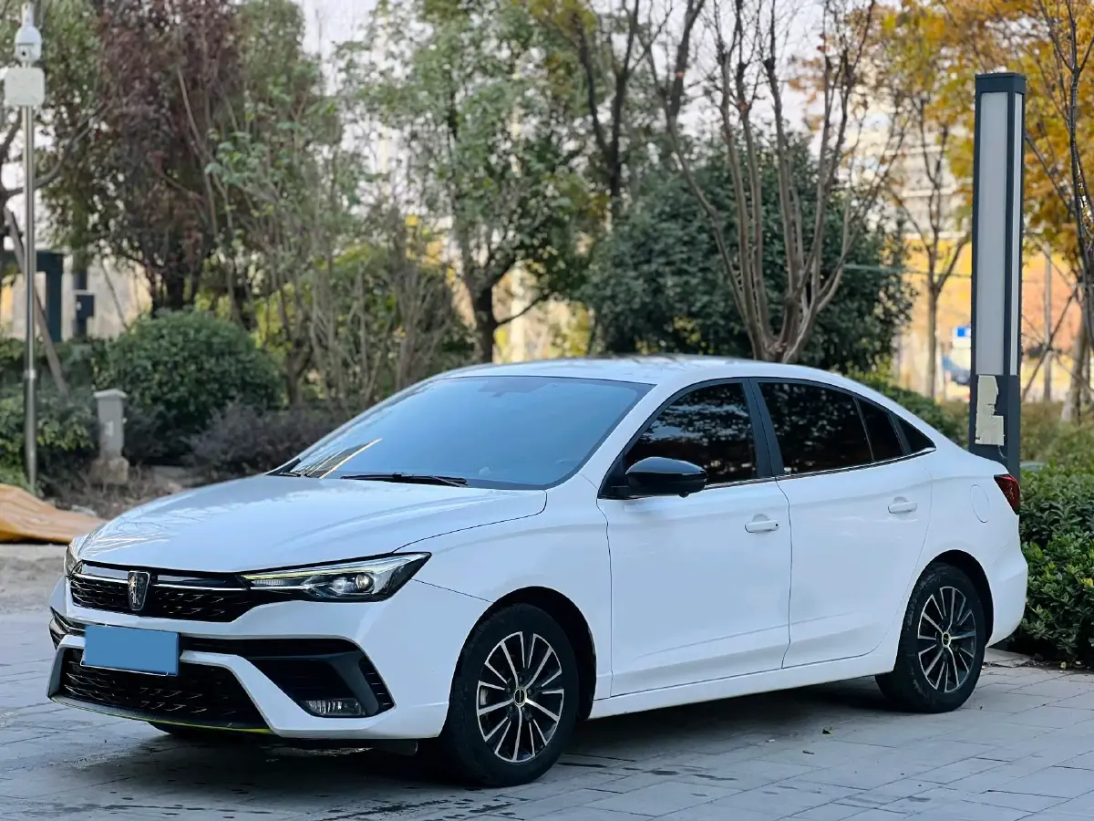 2021 Roewe i5 1.5L 120HP L4 CVT
