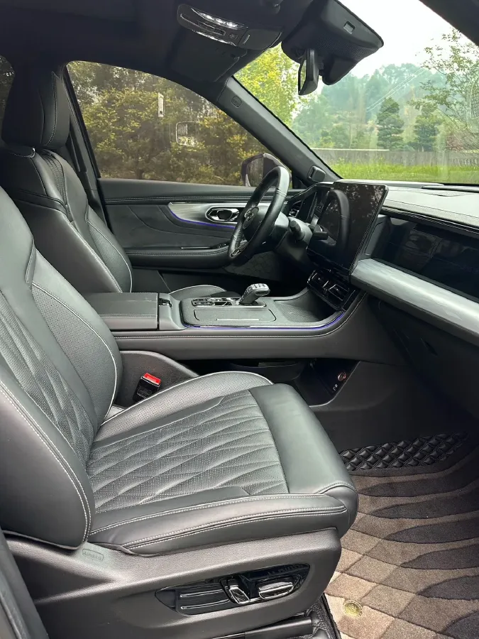 2022 GAC Trumpchi GS8 2.0T 190HP L4 E-CVT Hybrid,autocango,china used car exporter,china ev exporter,chinese used car exporter,chinese used ev exporter