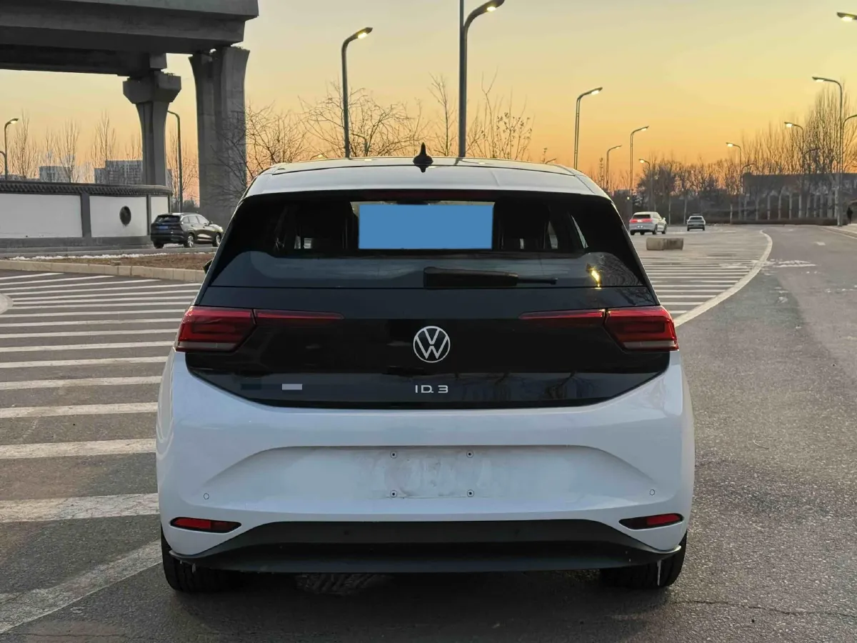 2023 Volkswagen ID.3 BEV 52.8KWH,autocango,china used car exporter,china ev exporter,chinese used car exporter,chinese used ev exporter