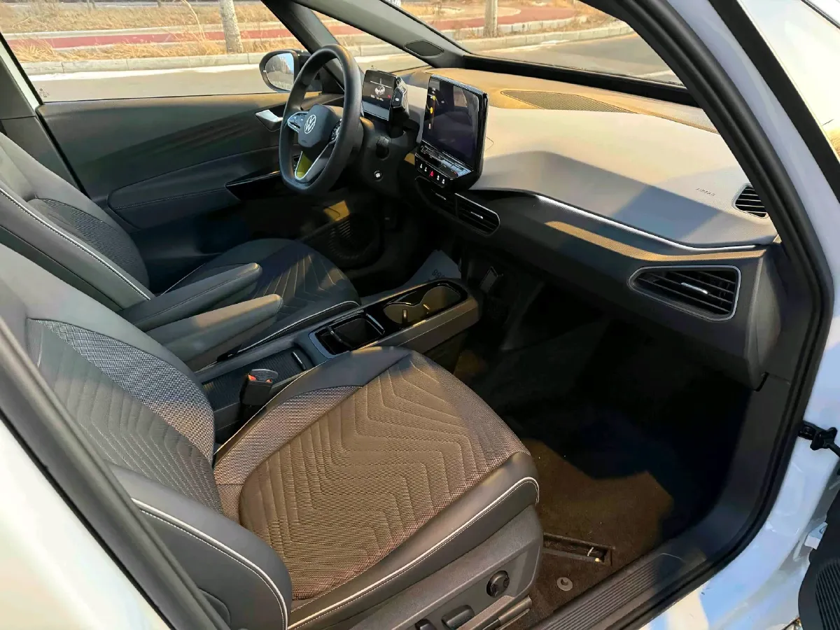2023 Volkswagen ID.3 BEV 52.8KWH,autocango,china used car exporter,china ev exporter,chinese used car exporter,chinese used ev exporter