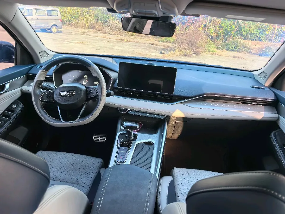 2021 Geely Preface 2.0T 190HP L4 7DCT,autocango,china used car exporter,china ev exporter,chinese used car exporter,chinese used ev exporter