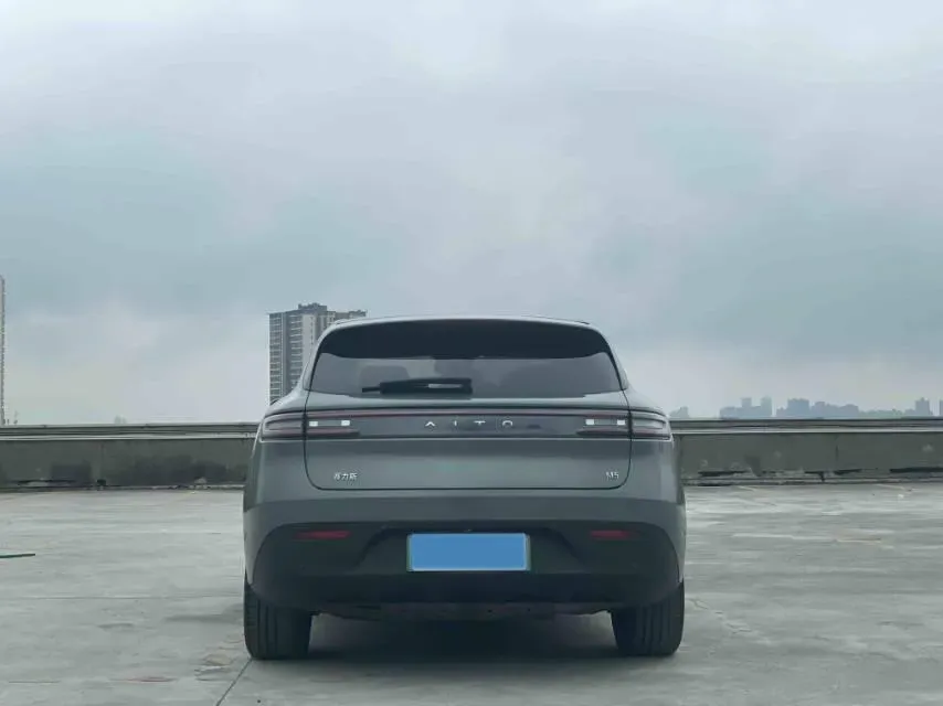 2022 Isuzu Mu-X 2.0T 220HP L4 8AT,autocango,china used car exporter,china ev exporter,chinese used car exporter,chinese used ev exporter