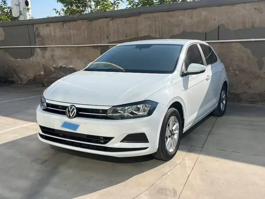 2023 Volkswagen Polo 1.5L 110HP L4 6AT