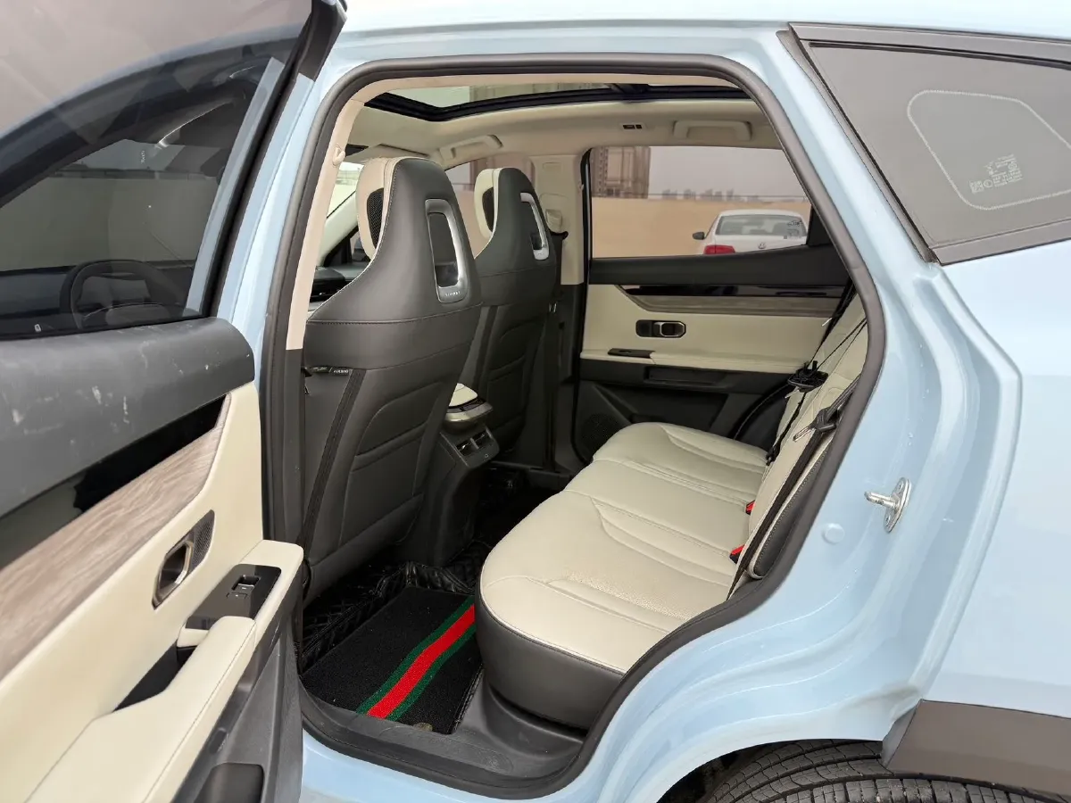 2023 Jetour DASHING i-DM 1.5T 156HP L4 3DHT PHEV 19.27KWH,autocango,china used car exporter,china ev exporter,chinese used car exporter,chinese used ev exporter