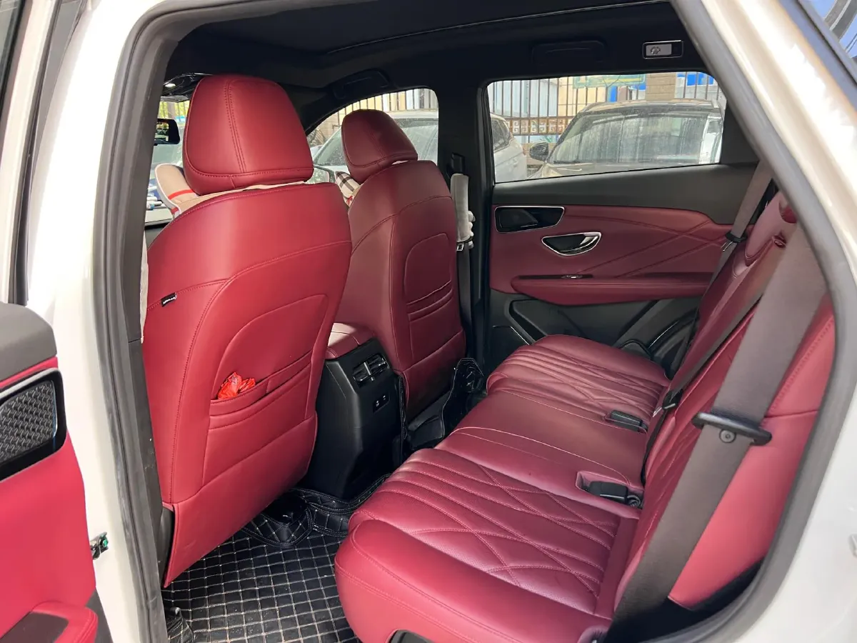 2025 Jetour X70 Plus 1.5T 156HP L4 6DCT,autocango,china used car exporter,china ev exporter,chinese used car exporter,chinese used ev exporter