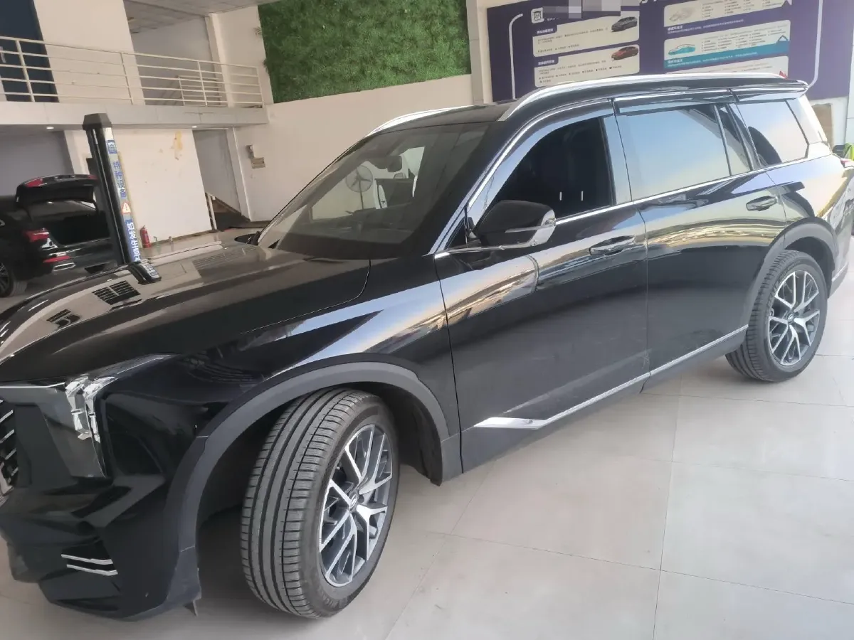 2025 GAC Trumpchi GS8 2.0T 252HP L4 8AT,autocango,china used car exporter,china ev exporter,chinese used car exporter,chinese used ev exporter