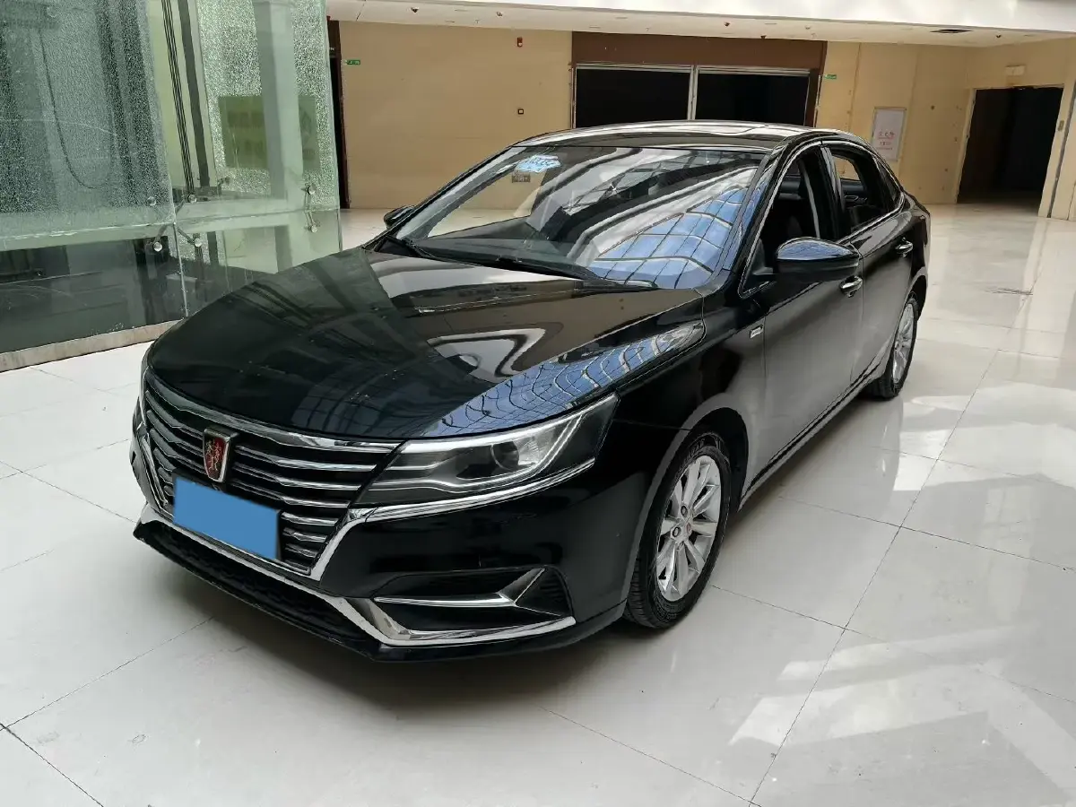 2017 Roewe i6 1.0T 125HP L3 2AT PHEV