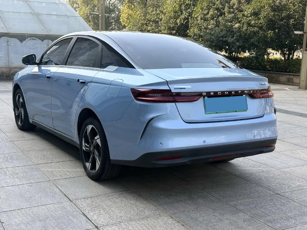 2022 Ruichi Auto ED71 BEV 60.152KWH,autocango,china used car exporter,china ev exporter,chinese used car exporter,chinese used ev exporter