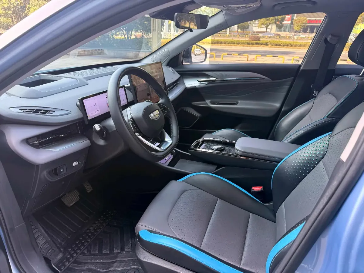 2022 Ruichi Auto ED71 BEV 60.152KWH,autocango,china used car exporter,china ev exporter,chinese used car exporter,chinese used ev exporter