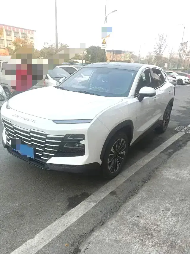 2023 Jetour DASHING 1.6T 197HP L4 7DCT