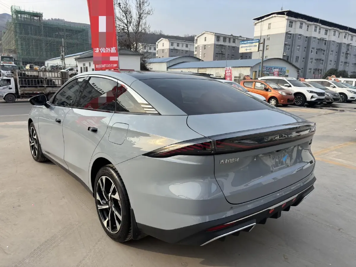 2023 Geely Galaxy L6 1.5T 163HP L4 3DHT PHEV,autocango,china used car exporter,china ev exporter,chinese used car exporter,chinese used ev exporter