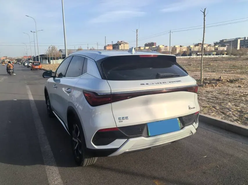 2022 DongFeng Forthing M7 2.0T 224HP L4 8AT,autocango,china used car exporter,china ev exporter,chinese used car exporter,chinese used ev exporter