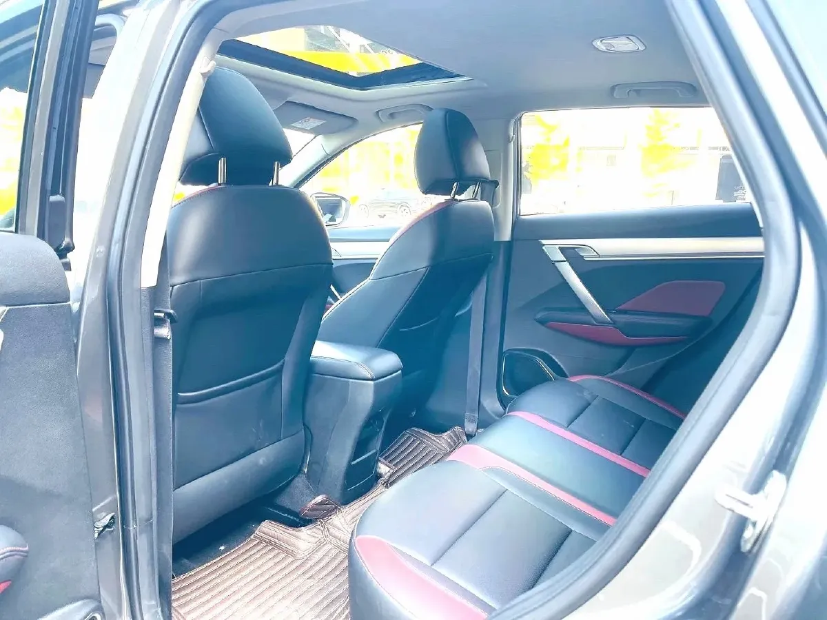 2021 Geely Coolray 1.4T 141HP L4 6DCT,autocango,china used car exporter,china ev exporter,chinese used car exporter,chinese used ev exporter