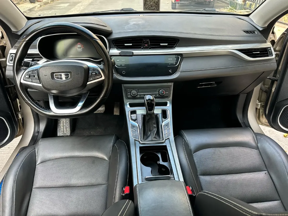 2018 Geely Emgrand 1.5L 109HP L4 CVT,autocango,china used car exporter,china ev exporter,chinese used car exporter,chinese used ev exporter