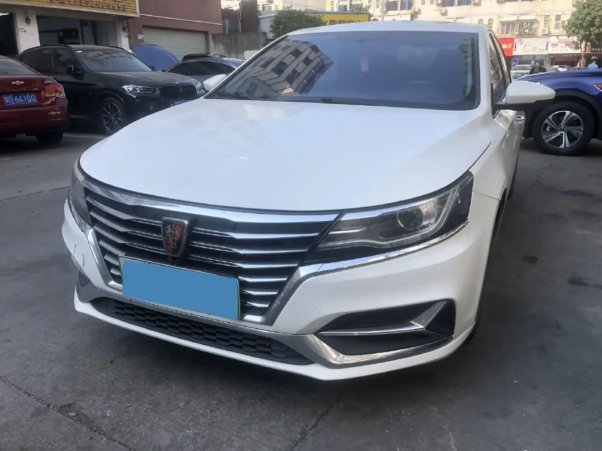 2017 Roewe i6 1.0T 125HP L3 2AT PHEV
