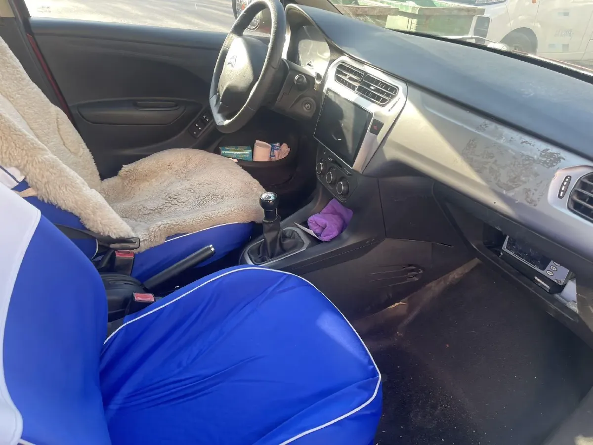 2017 HuangHai XiangLong 2.4L 143HP L4 5MT,autocango,china used car exporter,china ev exporter,chinese used car exporter,chinese used ev exporter