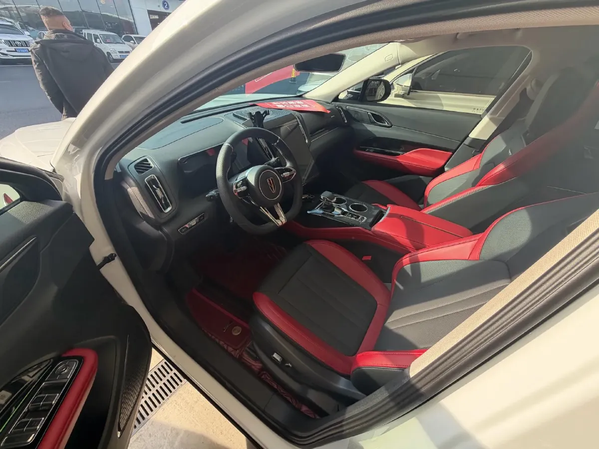 2023 HongQi HS3 1.5T 169HP L4 7DCT,autocango,china used car exporter,china ev exporter,chinese used car exporter,chinese used ev exporter