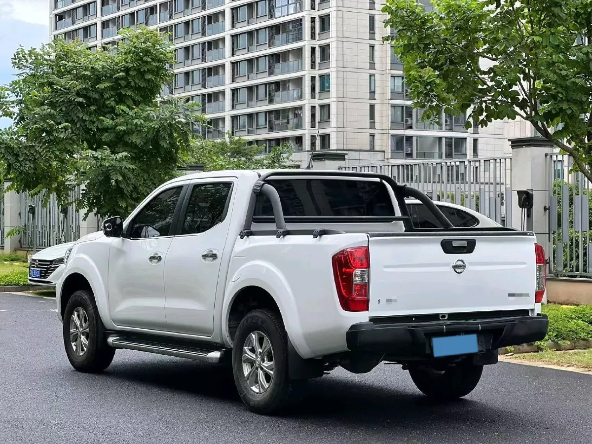 2020 Dongfeng RuiQi 6 2.4L 158HP L4 5MT,autocango,china used car exporter,china ev exporter,chinese used car exporter,chinese used ev exporter